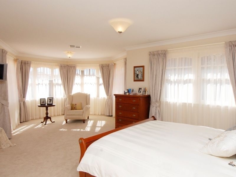 Castle Hill NSW 2154