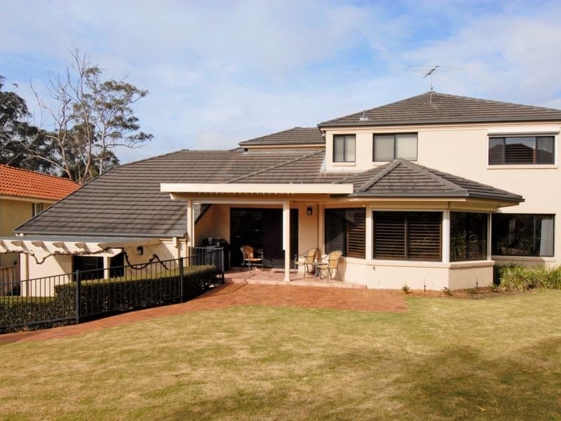 16 Kambah Place, West Pennant Hills NSW 2125