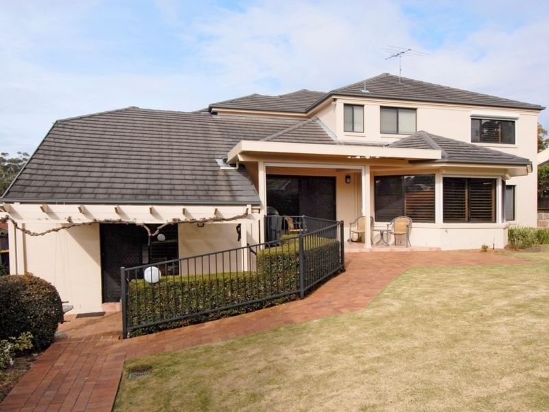 16 Kambah Place, West Pennant Hills NSW 2125