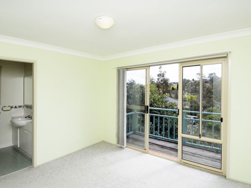 2/8 View Street, West Pennant Hills NSW 2125