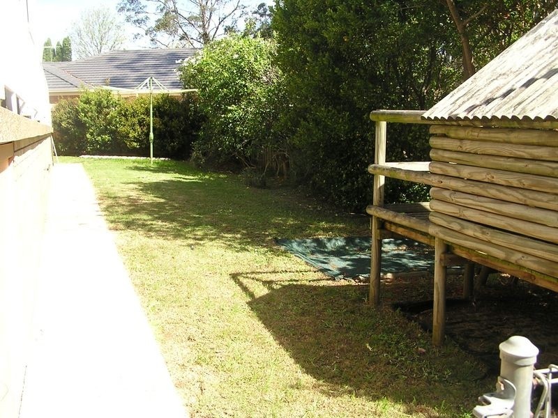 25 New Farm Road, West Pennant Hills NSW 2125