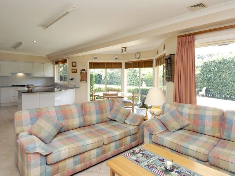 17 Chapel Close, Cherrybrook NSW 2126