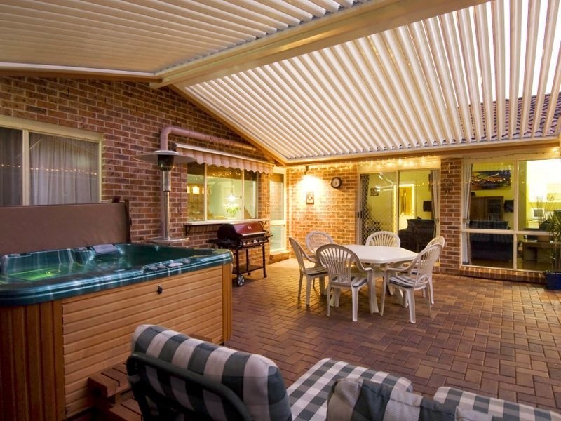 12 Hickory Place, Dural NSW 2158