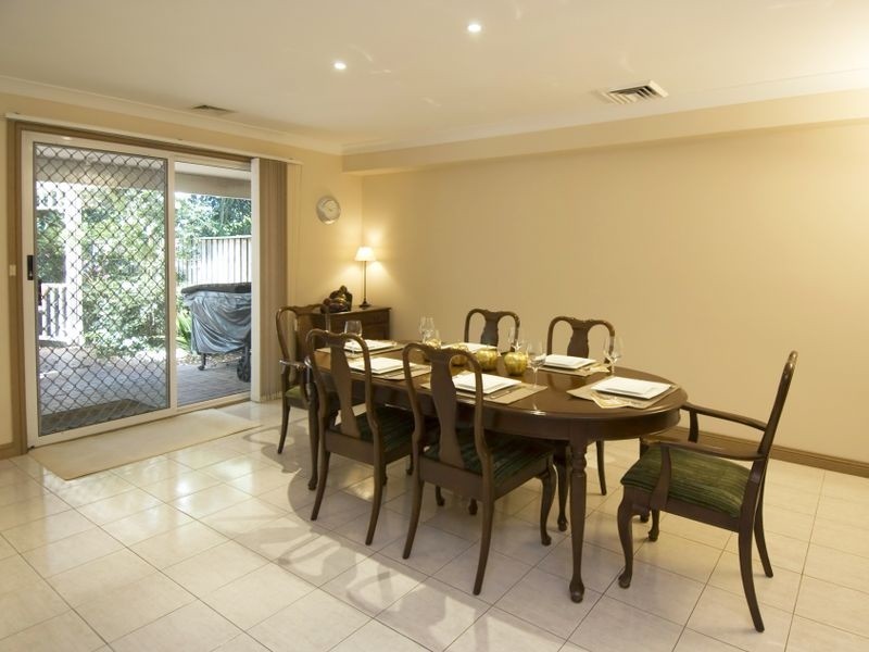 1/6 Mensa Place, Castle Hill NSW 2154