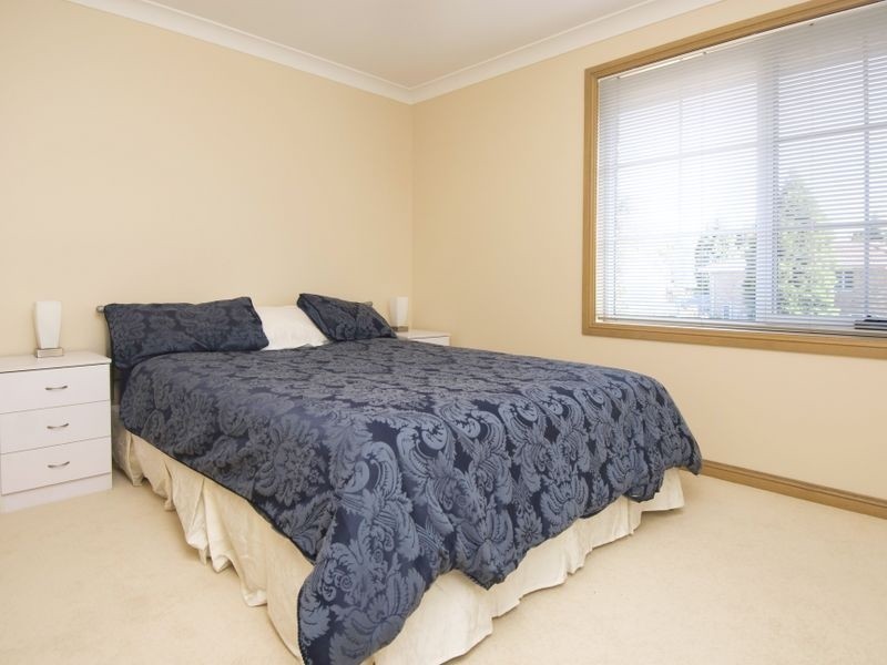 1/6 Mensa Place, Castle Hill NSW 2154