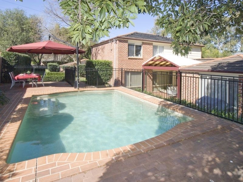 12 Bernard Place, Cherrybrook NSW 2126
