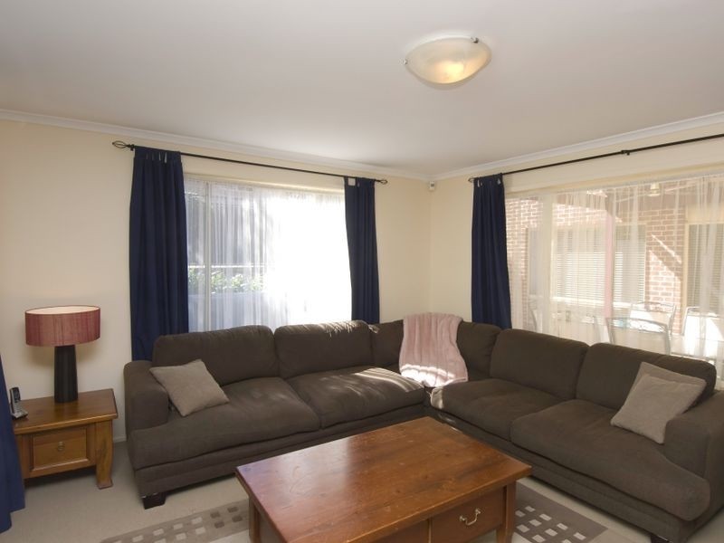 12 Bernard Place, Cherrybrook NSW 2126