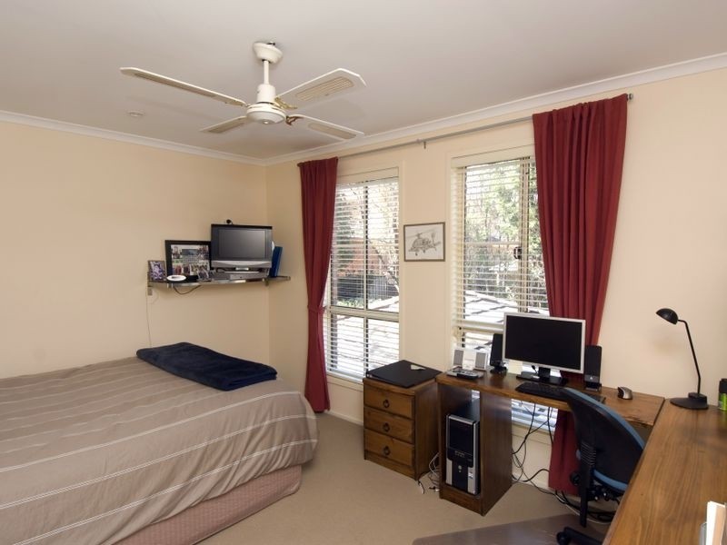 12 Bernard Place, Cherrybrook NSW 2126