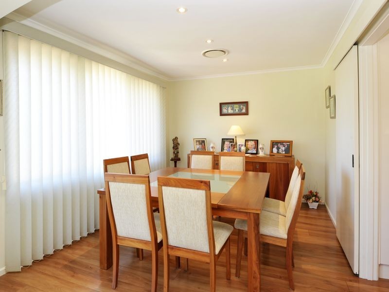 42 Ashley Avenue, West Pennant Hills NSW 2125