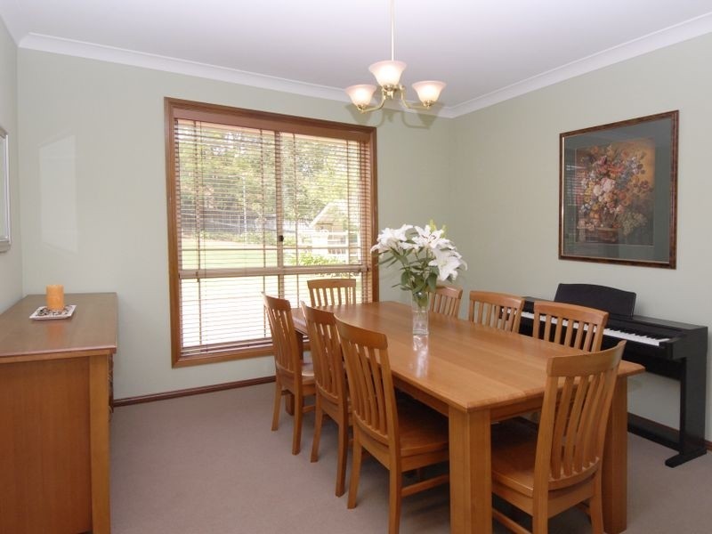 18 De La Salle Place, Castle Hill NSW 2154