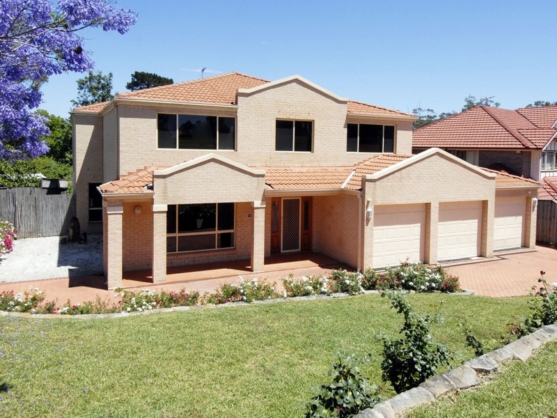4 Penderlea Drive, West Pennant Hills NSW 2125