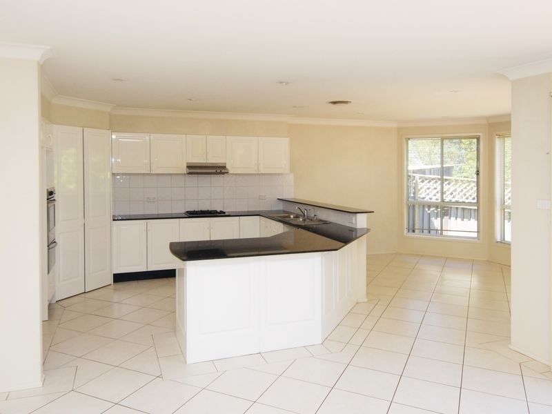 4 Penderlea Drive, West Pennant Hills NSW 2125