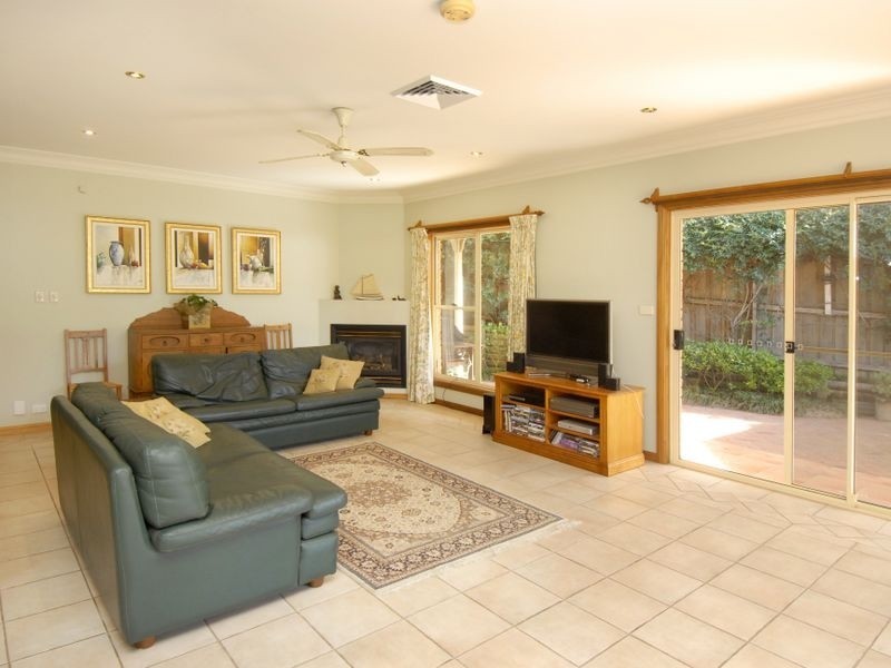34 Bassett Place, Castle Hill NSW 2154