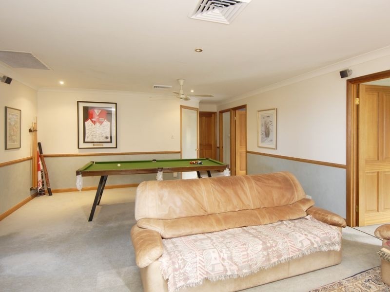 34 Bassett Place, Castle Hill NSW 2154