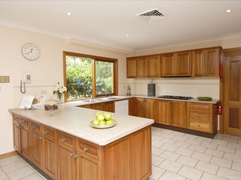 20 De La Salle Place, Castle Hill NSW 2154