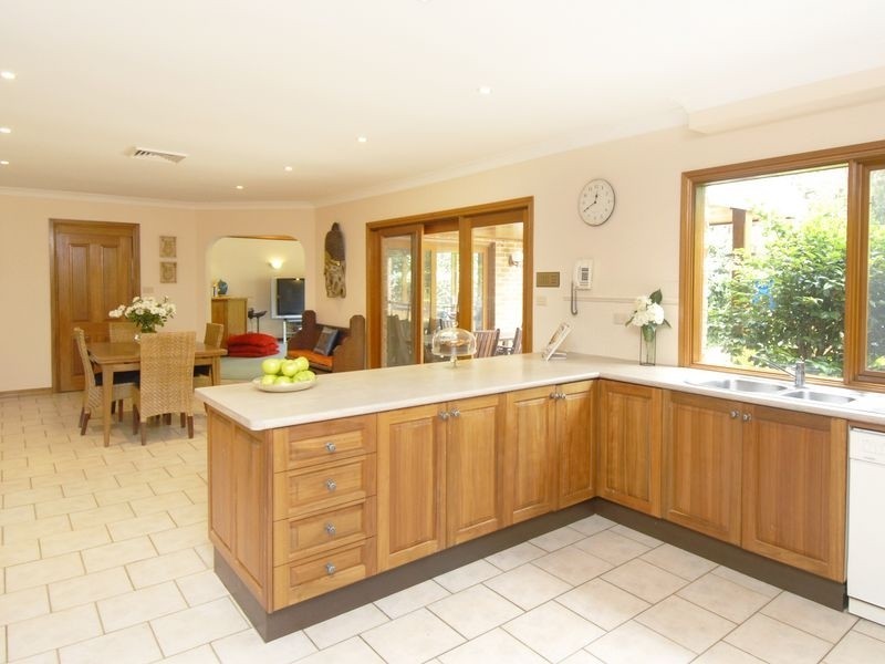 20 De La Salle Place, Castle Hill NSW 2154