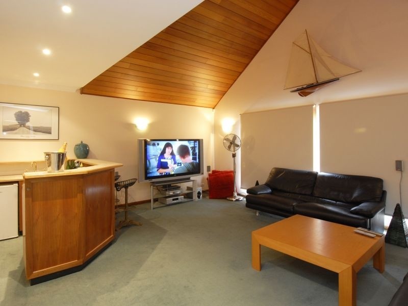 20 De La Salle Place, Castle Hill NSW 2154