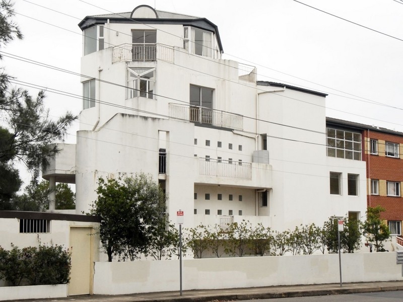 11/1-3 Lloyds Avenue, Carlingford NSW 2118