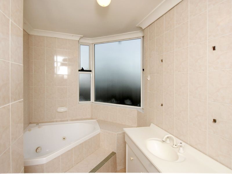 11/1-3 Lloyds Avenue, Carlingford NSW 2118