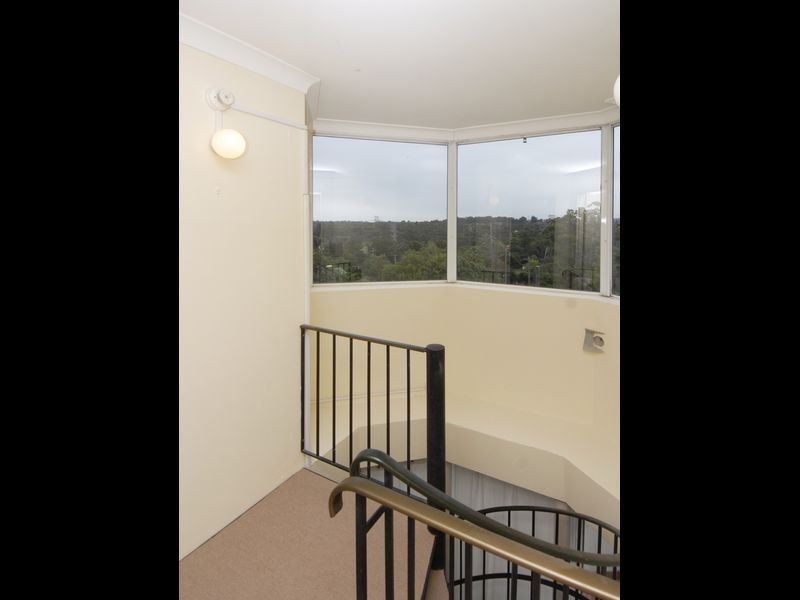 11/1-3 Lloyds Avenue, Carlingford NSW 2118