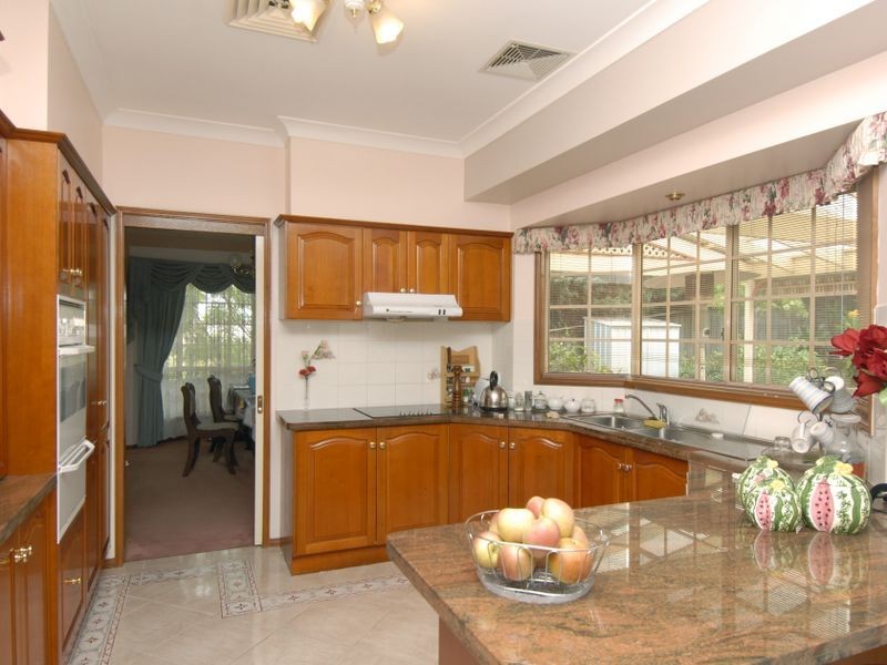 23 Glenridge Avenue, West Pennant Hills NSW 2125