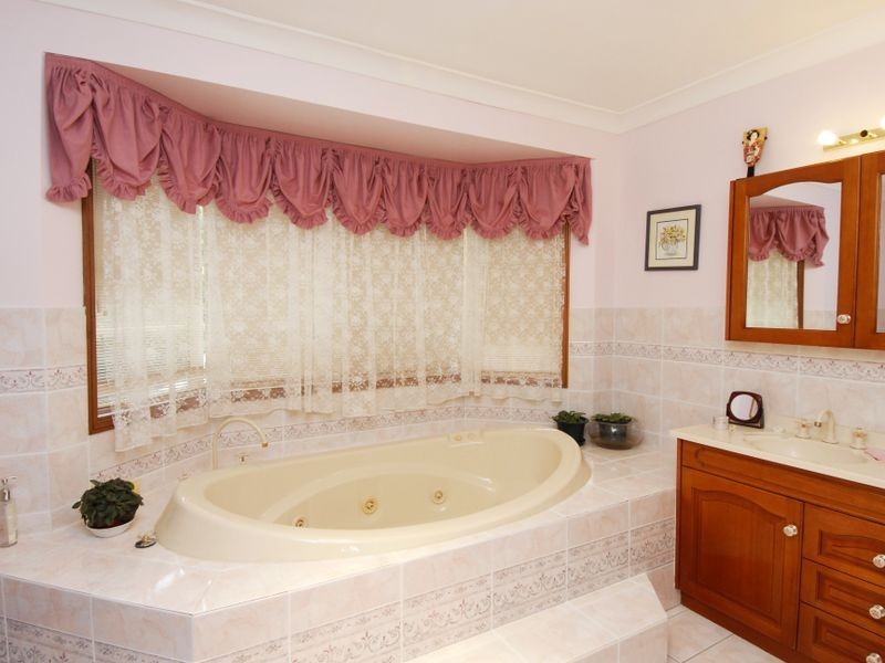 23 Glenridge Avenue, West Pennant Hills NSW 2125