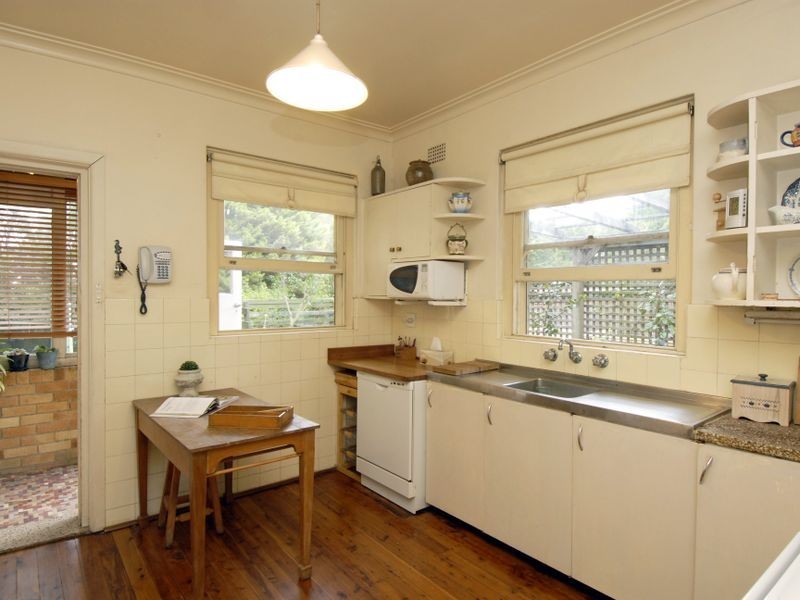 2 Spurwood Road, Turramurra NSW 2074