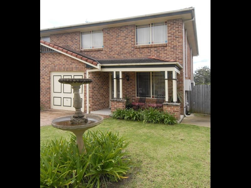 2/35 Longworth Crescent, Castle Hill NSW 2154