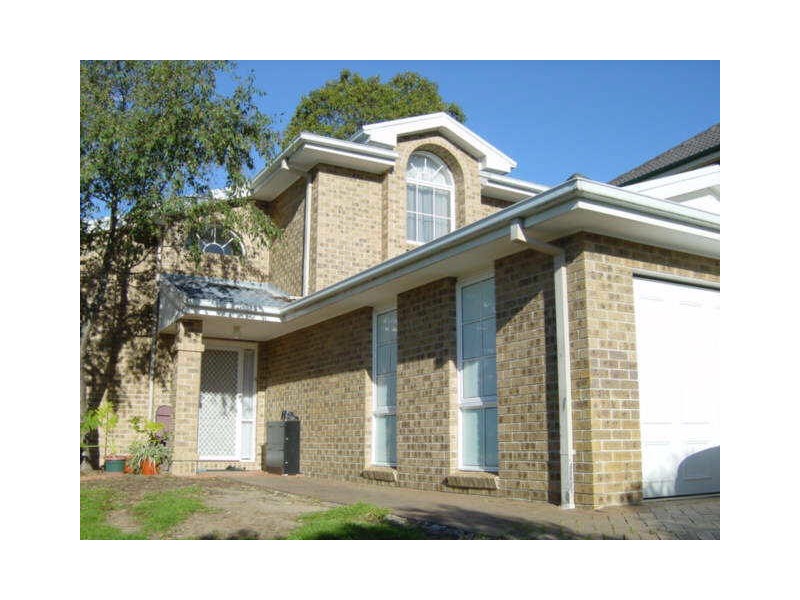 48 Oakhill Drive, Castle Hill NSW 2154