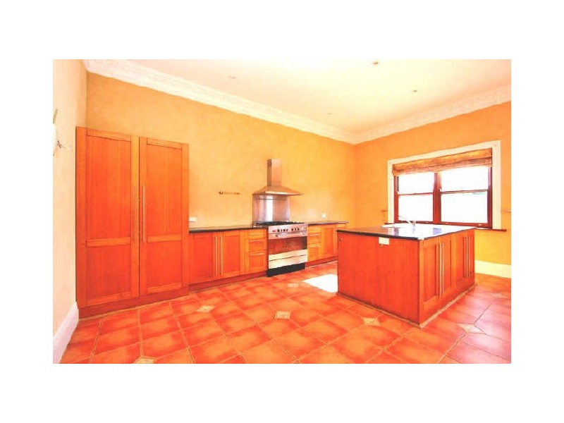 15 Fourth Avenue, Cheltenham SA 5014