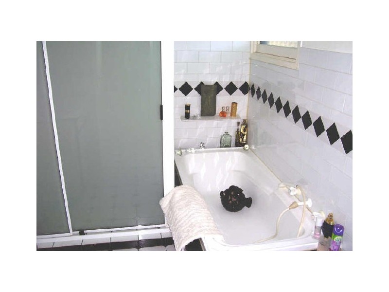 13 Marine Terrace, Rosewater SA 5013