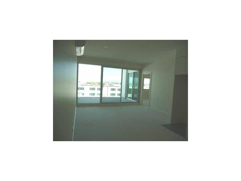 412/ Tarni Court Spinnaker, Port Adelaide SA 5015