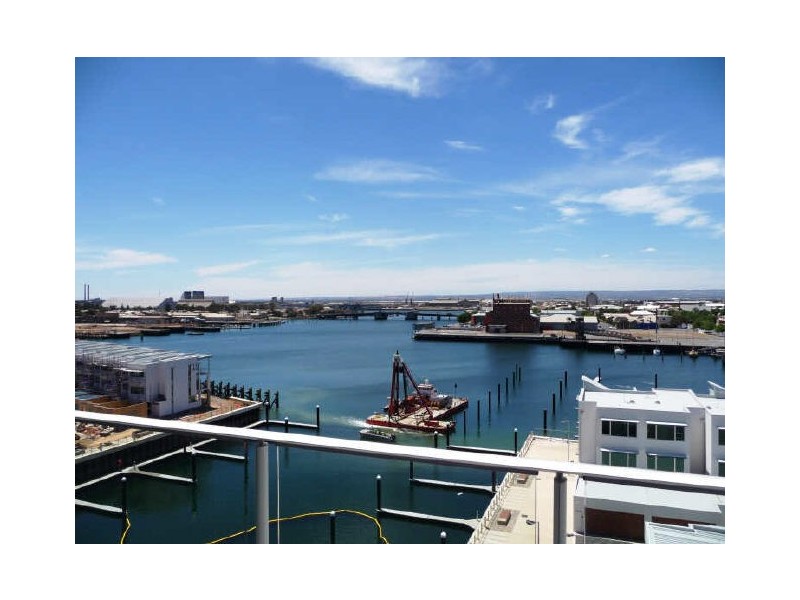701/ Tarni Court Spinnaker North, Port Adelaide SA 5015