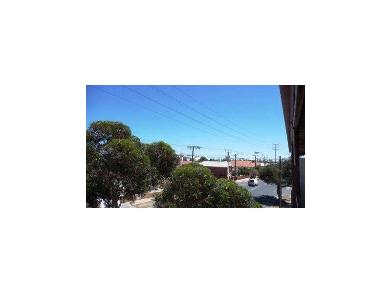 176 Military Road, Semaphore SA 5019