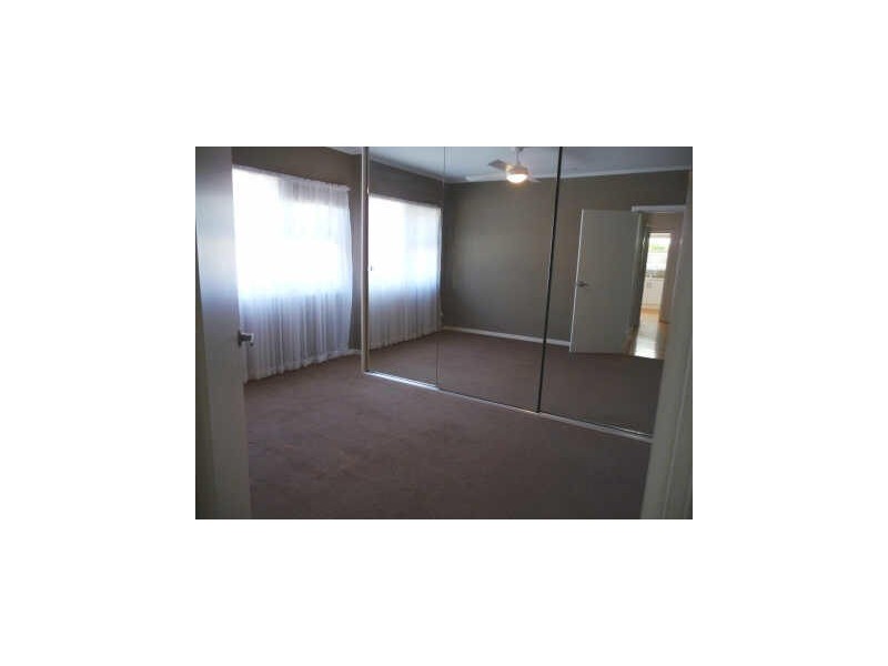 5 Wald Avenue, Semaphore SA 5019