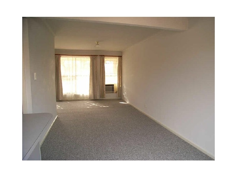 2/24 Victoria Street, Glanville SA 5015