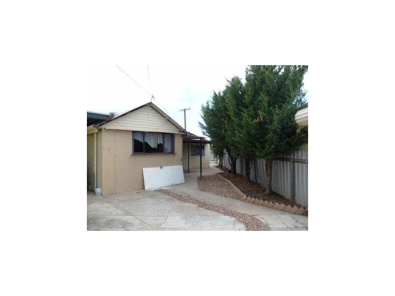 5 Walker Street, Birkenhead SA 5015