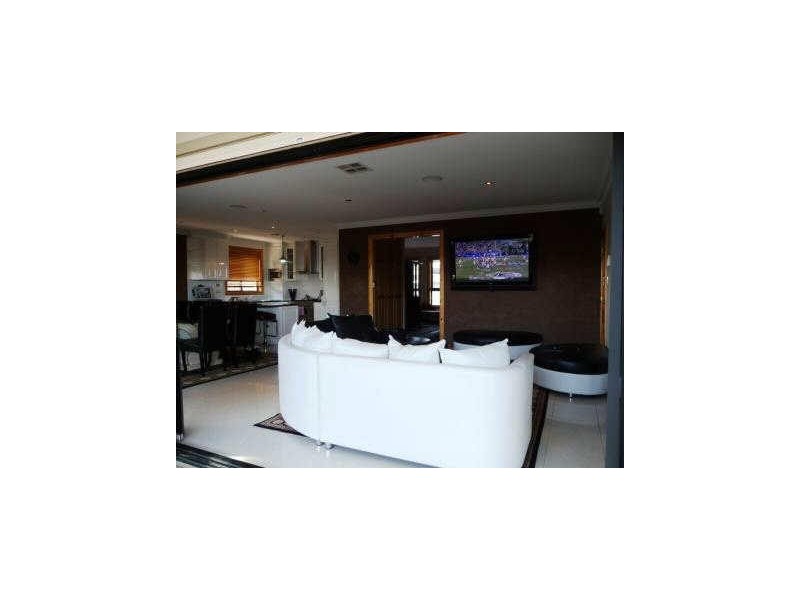 33b Gill Street, Rosewater SA 5013