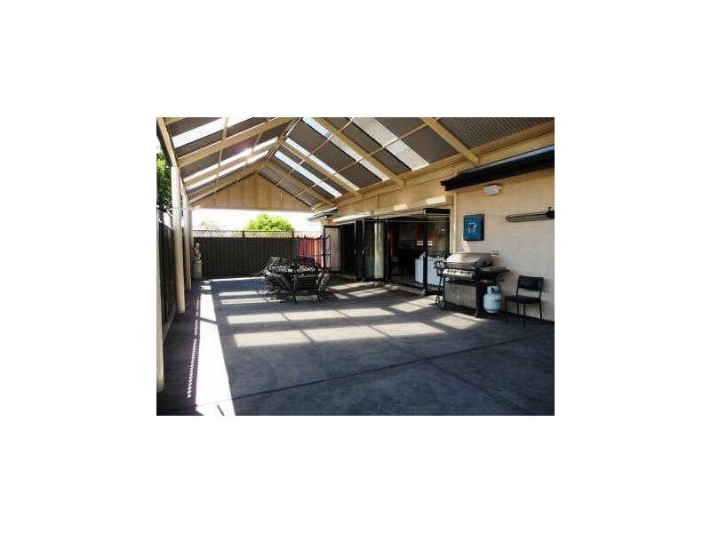 33b Gill Street, Rosewater SA 5013