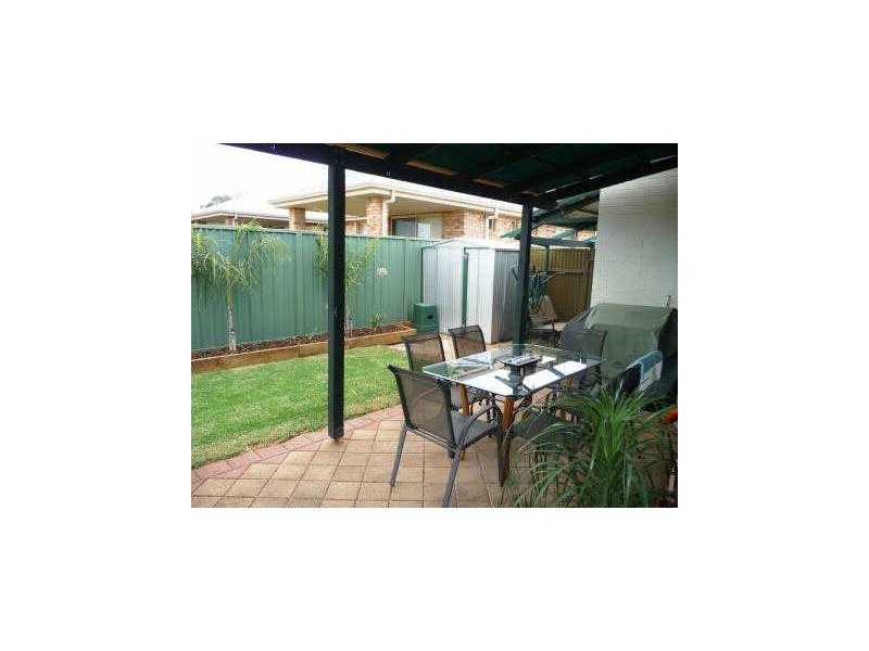 4/11 Thornton Street, Greenacres SA 5086