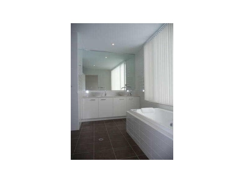 7 Karra Cove Newport Quays, Port Adelaide SA 5015