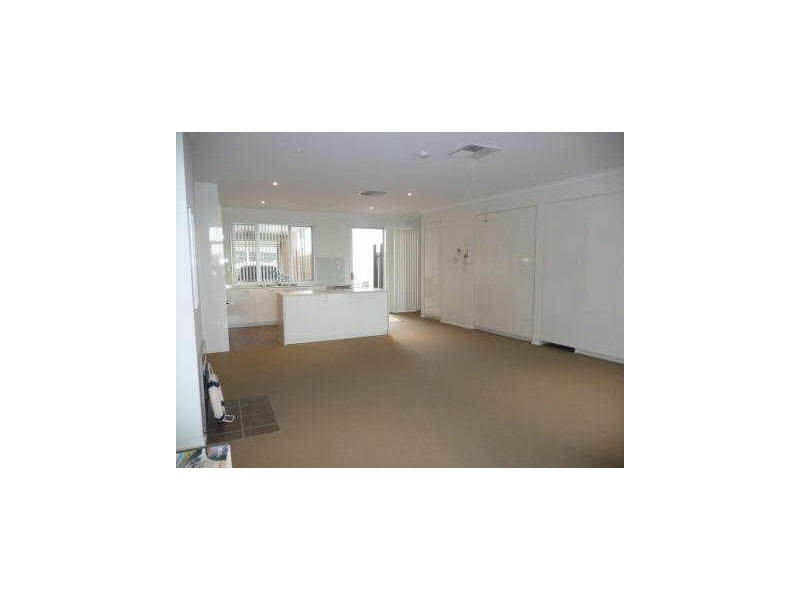 7 Karra Cove Newport Quays, Port Adelaide SA 5015