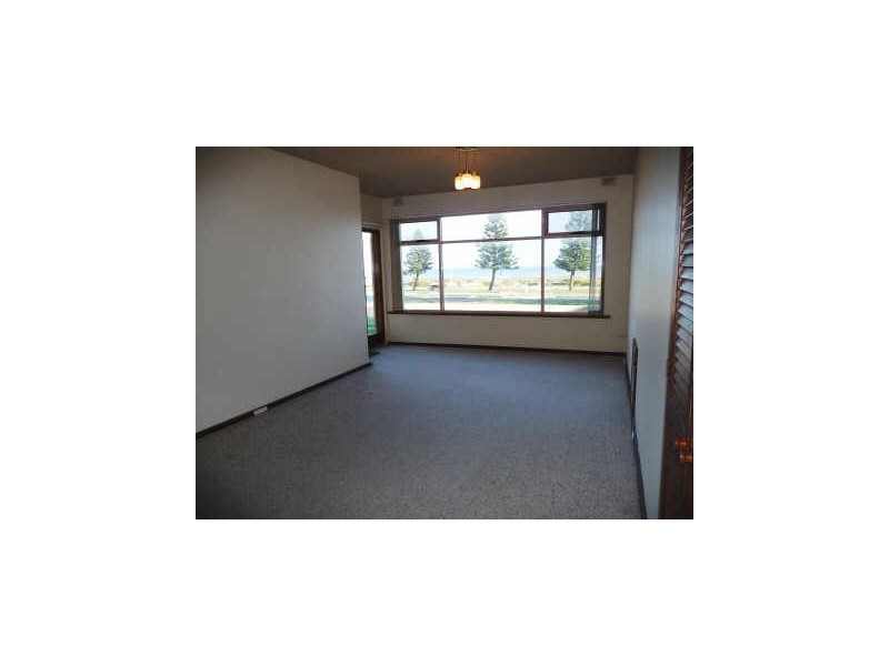 1/184 The Esplanade, Largs Bay SA 5016