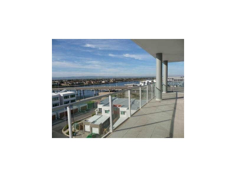 612 Spinnaker Sth  1-2 Tarni Court, Port Adelaide SA 5015