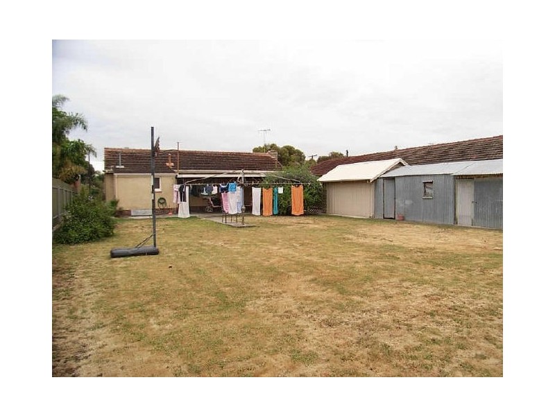 19 Alfred Street, Seaton SA 5023