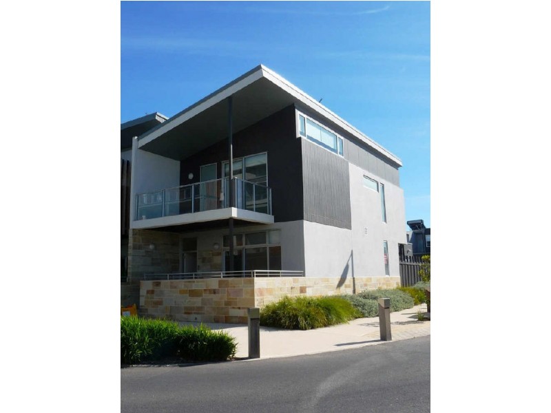 1 Kudlyo Close Newport Quays, Port Adelaide SA 5015