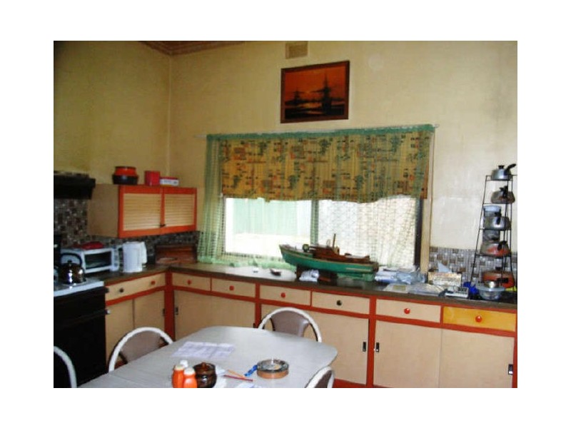 116 & 116A Carlisle street, Glanville SA 5015