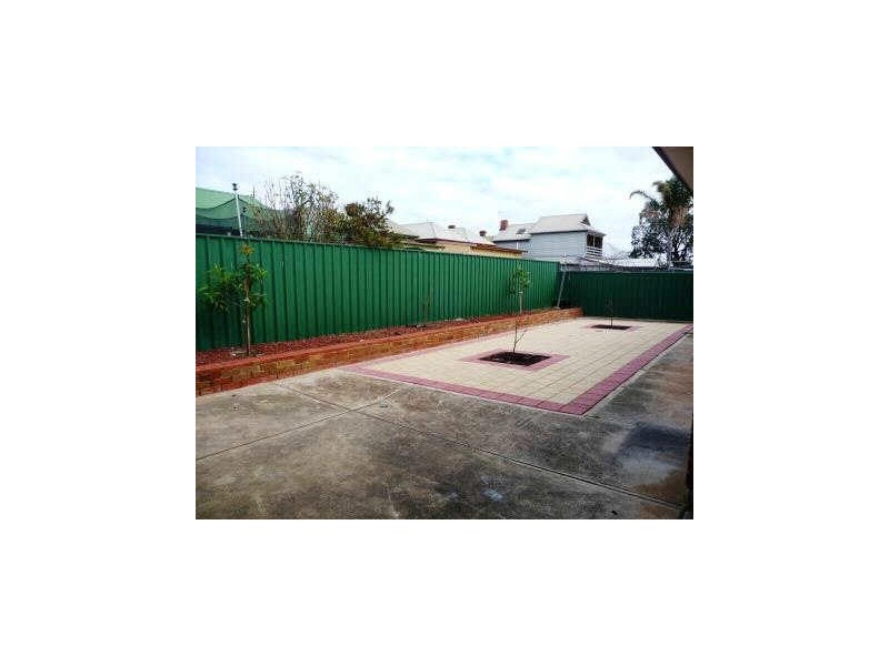 7 Emily Street, Birkenhead SA 5015