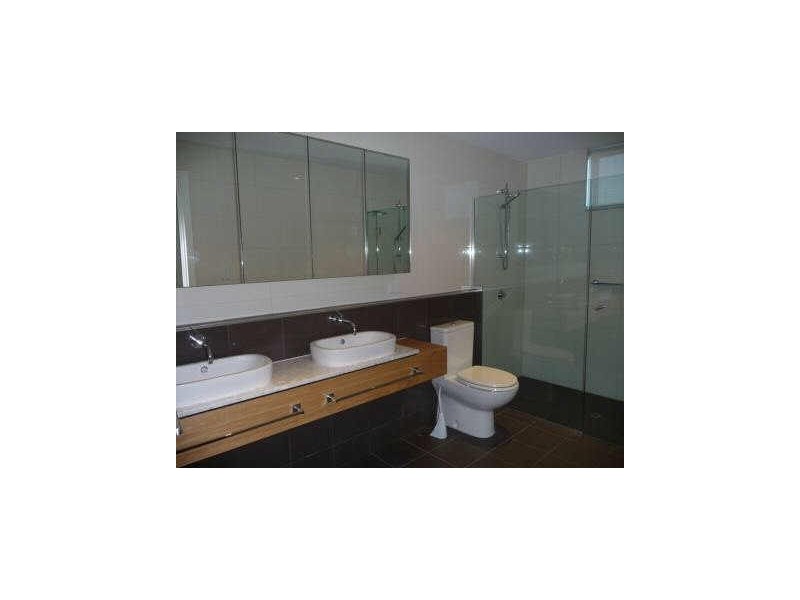 27 Karka Cove Newport Quays, Port Adelaide SA 5015