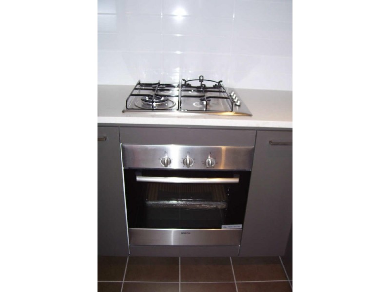 211/16-18 The Sails Newport Port Quays, Port Adelaide SA 5015